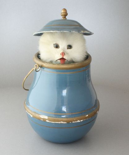Antique Cat in-Lidded-Pot automaton, by Roullet & Decamps