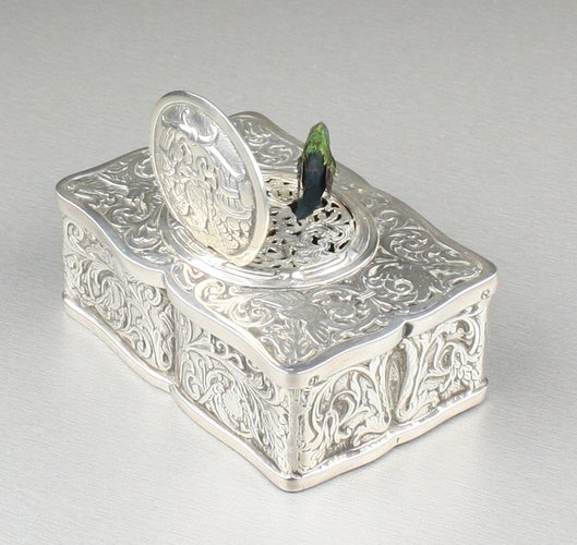 Silver singing bird box, by Karl Griesbaum